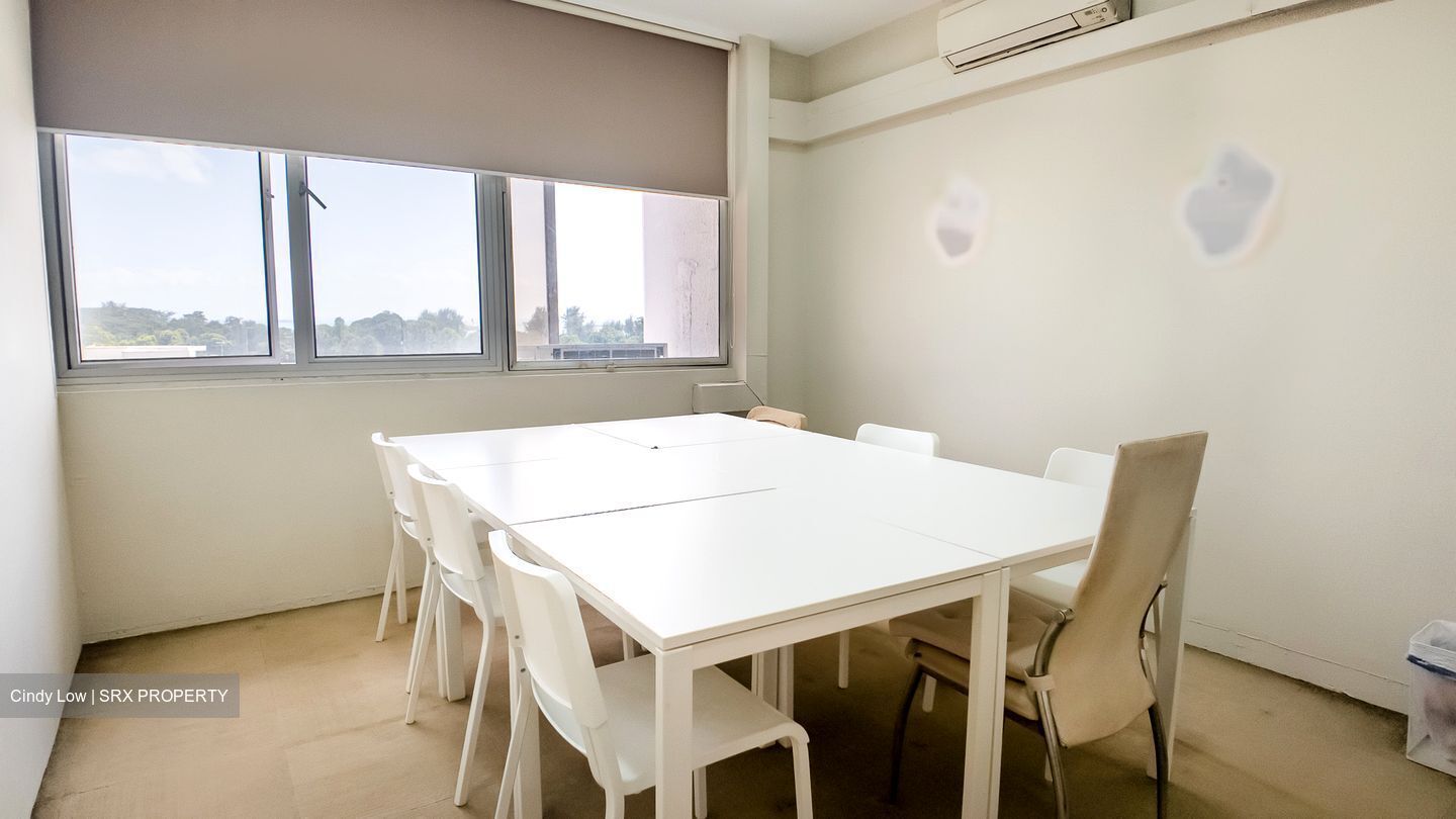 Parkway Centre (D15), Office #506513411